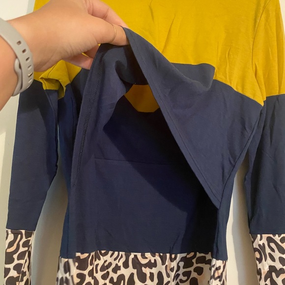 Nursing scoop neck long sleeve - Picture 2 of 3